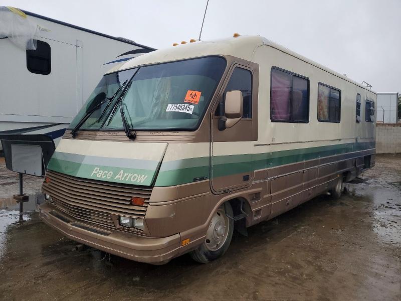 1GBKP37W0J3307799 1988 CHEV P30 photo no. 2