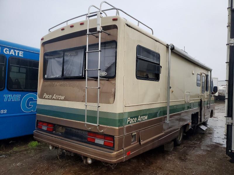 1GBKP37W0J3307799 1988 CHEV P30 photo no. 4