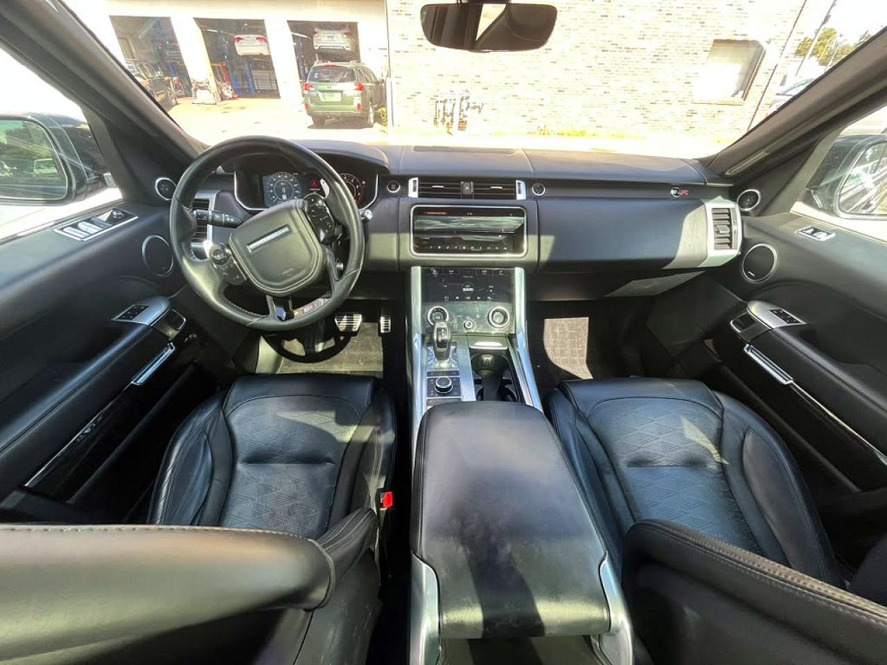 2020 LAND ROVER RANGE ROVER SPORT SVR — Фото 11 из 13