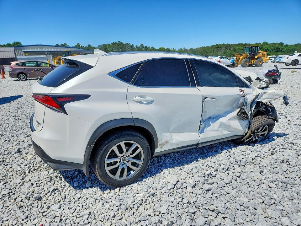 2020 LEXUS NX 300 — Фото 3 из 12