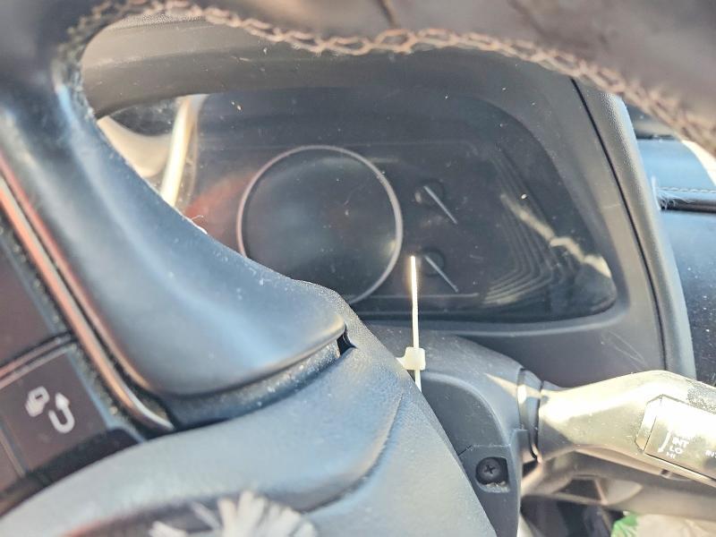 2020 LEXUS UX 200 BASE — Фото 9 из 14