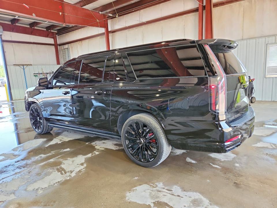 2025 CADILLAC ESCALADE ESV SPORT PLATINUM — Фото 2 из 14