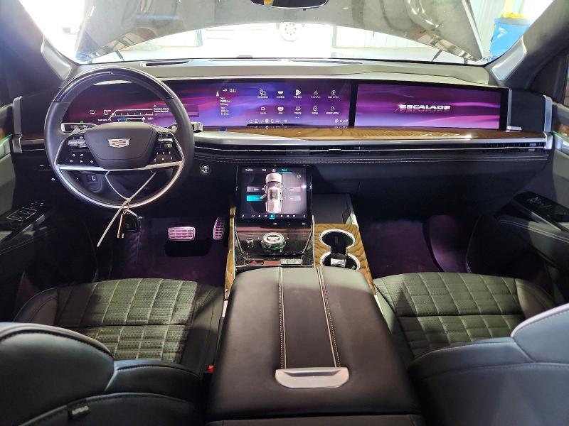 2025 CADILLAC ESCALADE ESV SPORT PLATINUM — Фото 8 из 14