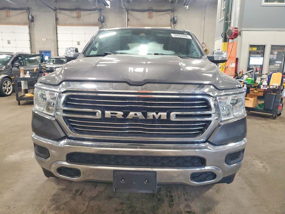 2024 RAM 1500 LARAMIE — Фото 5 из 12
