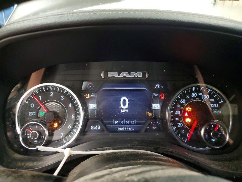 2024 RAM 1500 LARAMIE — Фото 9 из 12