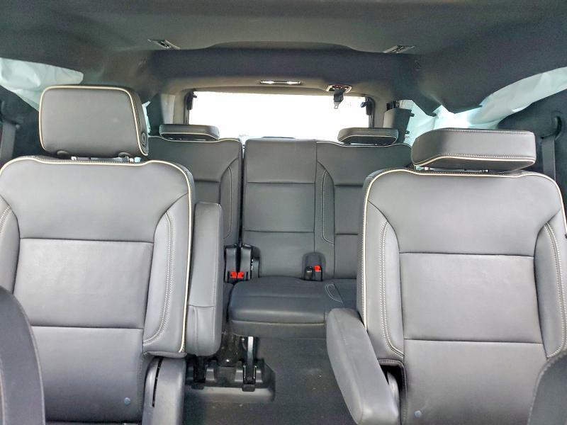 2023 GMC YUKON SLT — Фото 10 из 13