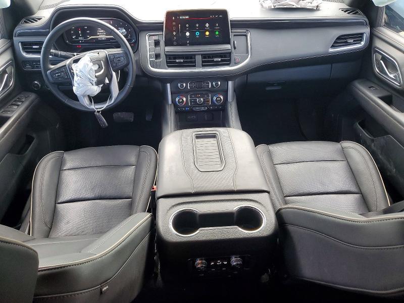 2023 GMC YUKON SLT — Фото 8 из 13