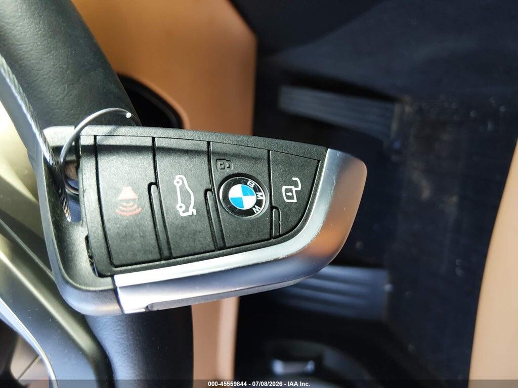 3MW69FF0XR8E46117 2024 BMW 330I photo no. 11