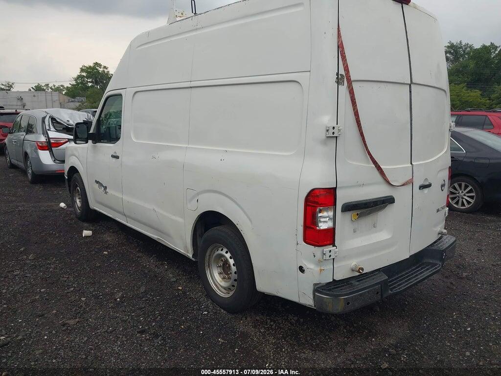 1N6BF0LY2HN805972 2017 NISSAN NV CARGO NV2500 HD photo no. 3