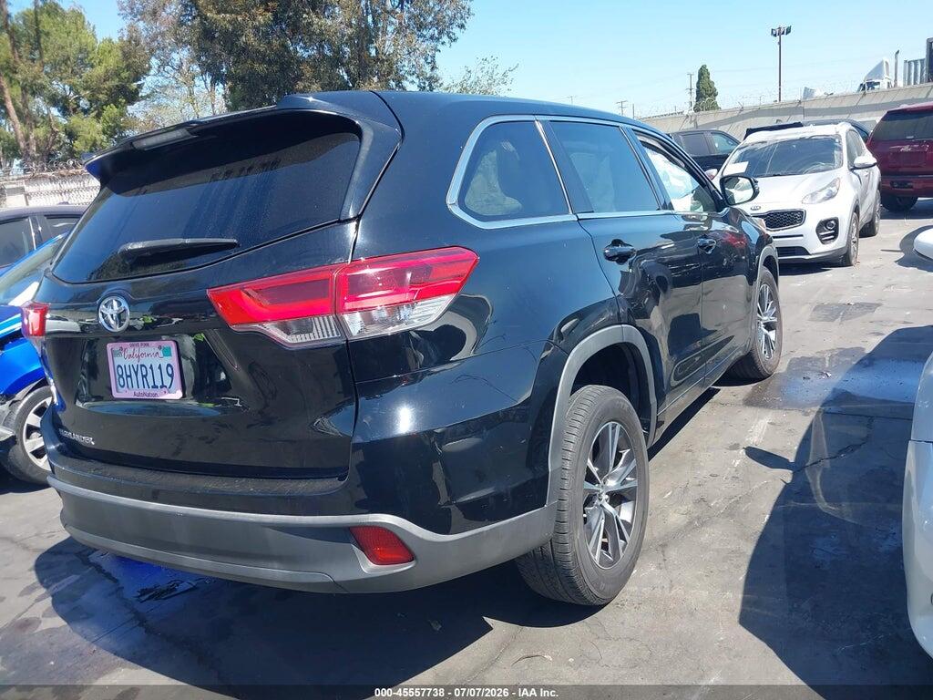 5TDZZRFH6JS256642 2018 TOYOTA HIGHLANDER photo no. 4