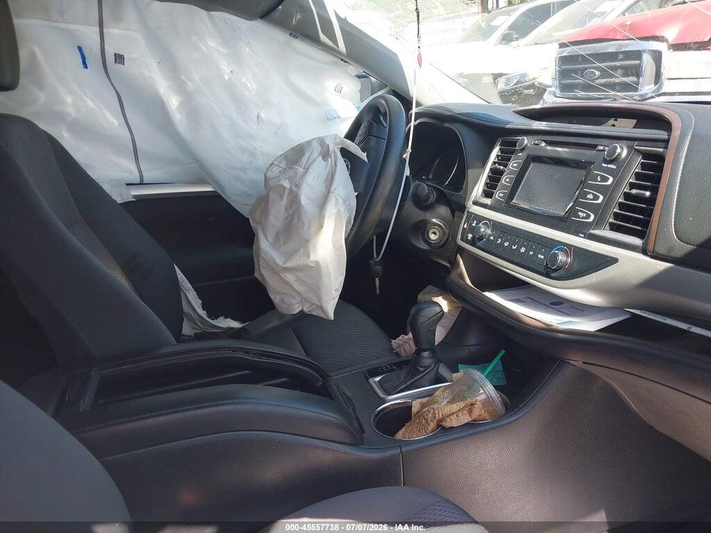 5TDZZRFH6JS256642 2018 TOYOTA HIGHLANDER photo no. 5