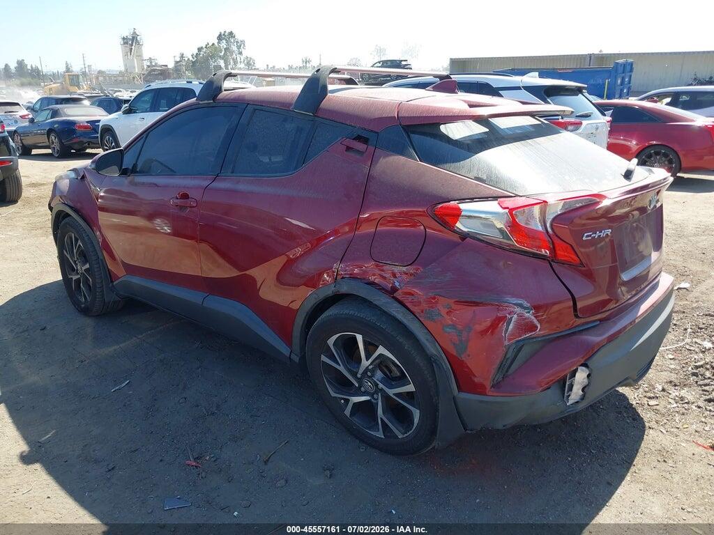 NMTKHMBX0JR057802 2018 TOYOTA C-HR photo no. 3