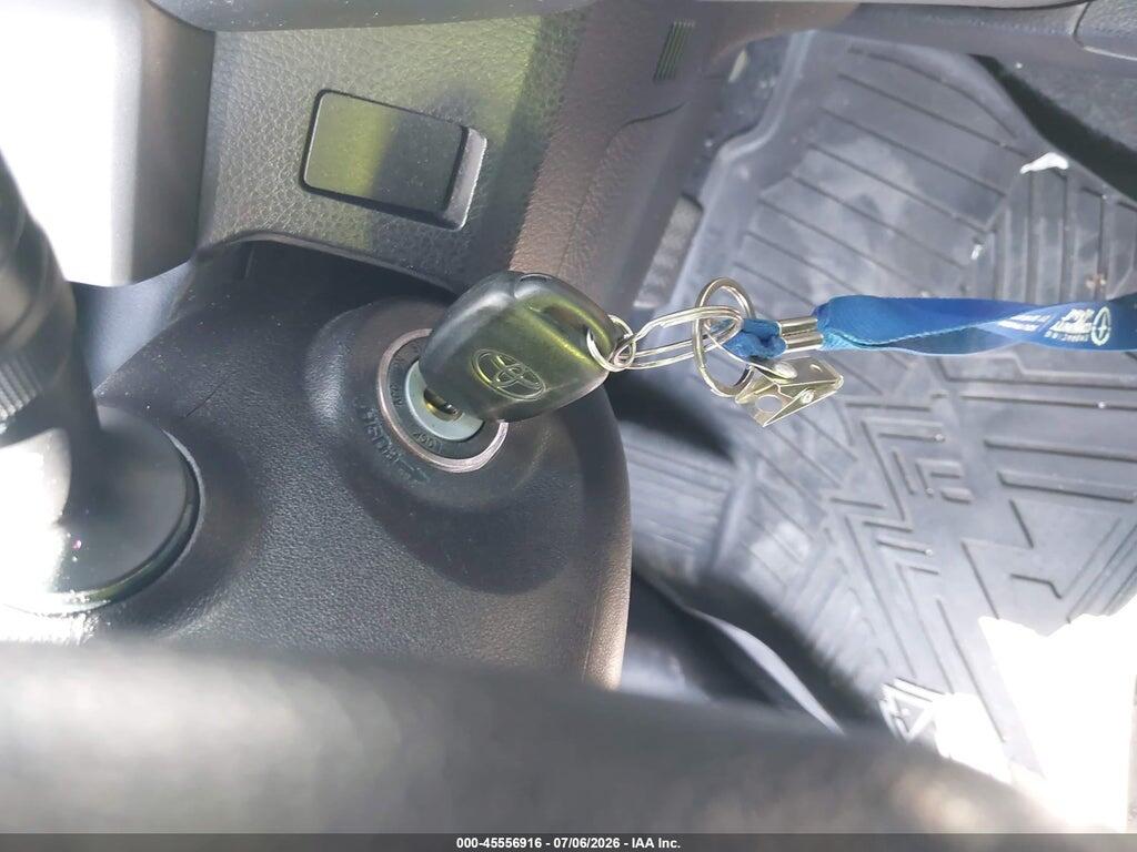 2T3WFREV3JW423220 2018 TOYOTA RAV4 photo no. 11