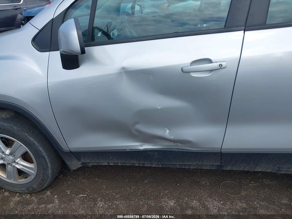 KL7CJNSB3JB558384 2018 CHEVROLET TRAX photo no. 6