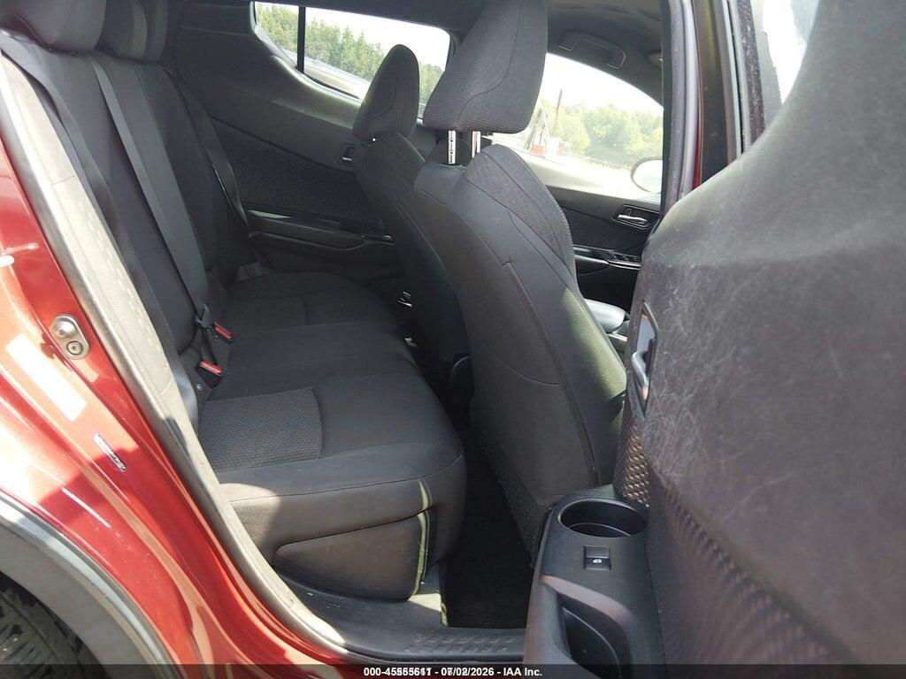 NMTKHMBX7JR041936 2018 TOYOTA C-HR photo no. 8