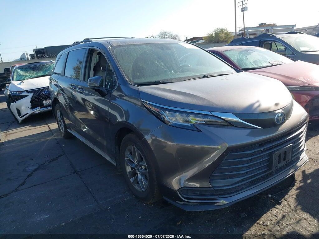 5TDKRKEC3MS068275 2021 TOYOTA SIENNA photo no. 1