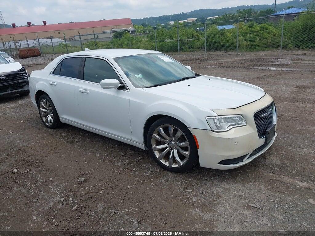 2C3CCAAG5GH343774 2016 CHRYSLER 300 photo no. 1