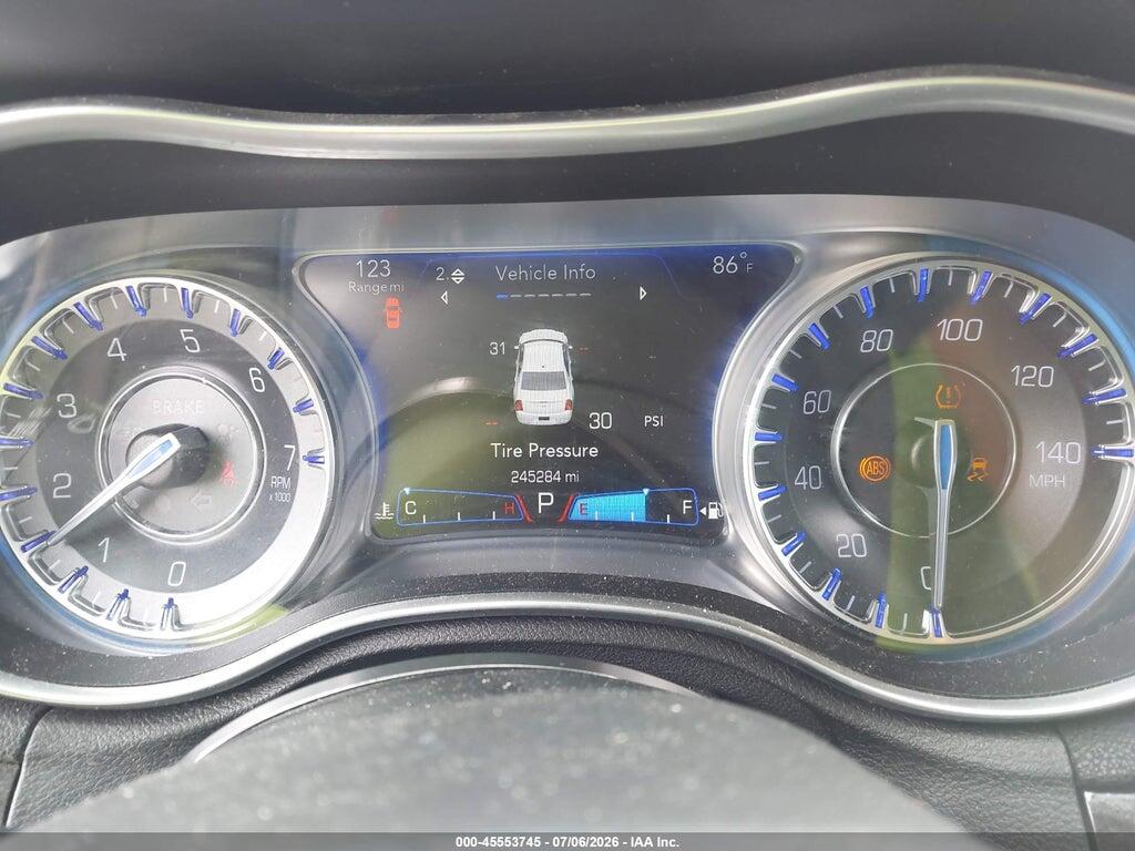 2C3CCAAG5GH343774 2016 CHRYSLER 300 photo no. 7