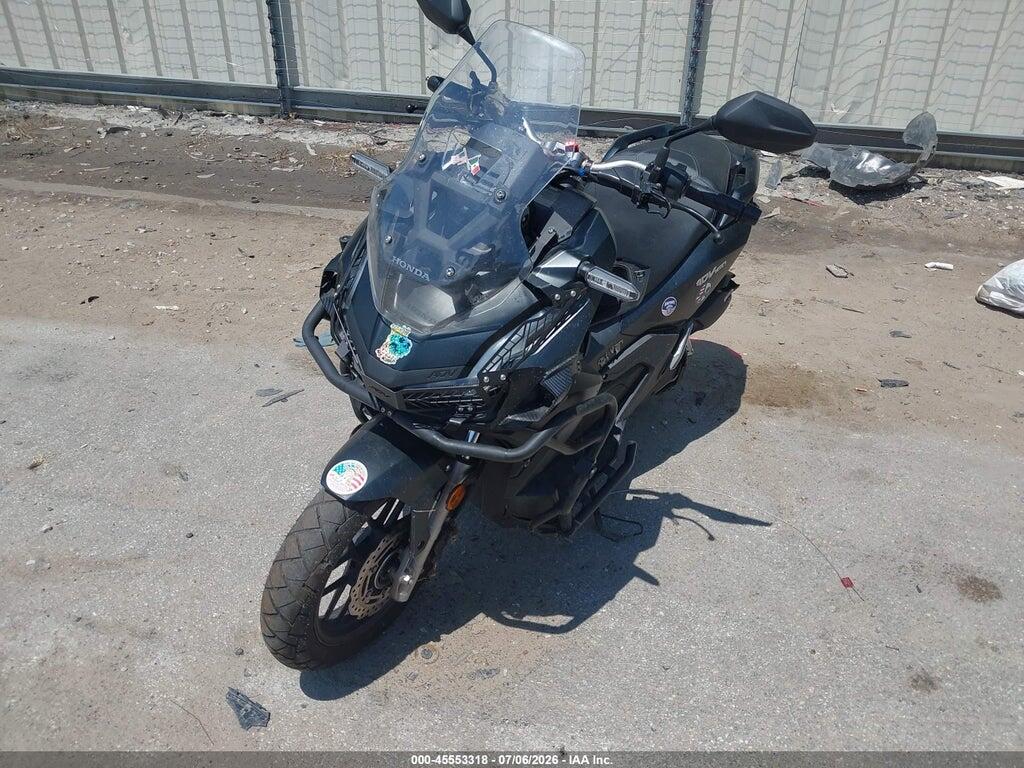 MLHKF5454S5100938 2025 HONDA ADV160 photo no. 2