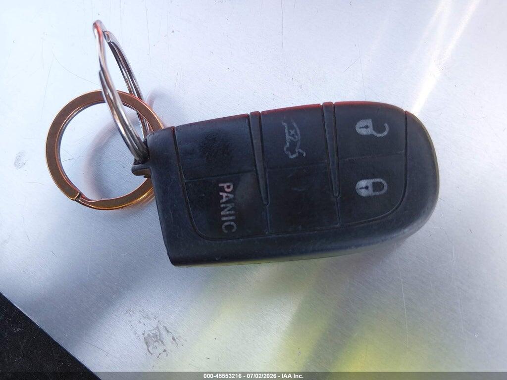 1C3CCCABXGN160152 2016 CHRYSLER 200 photo no. 11
