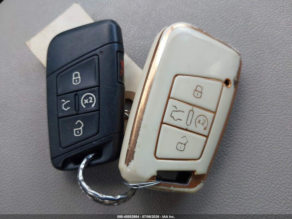 1V2LR2CAXJC532230 2018 VOLKSWAGEN ATLAS photo no. 11