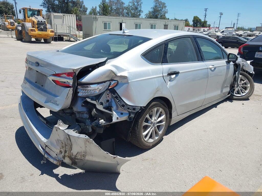 3FA6P0LU3KR174481 2019 FORD FUSION HYBRID photo no. 4
