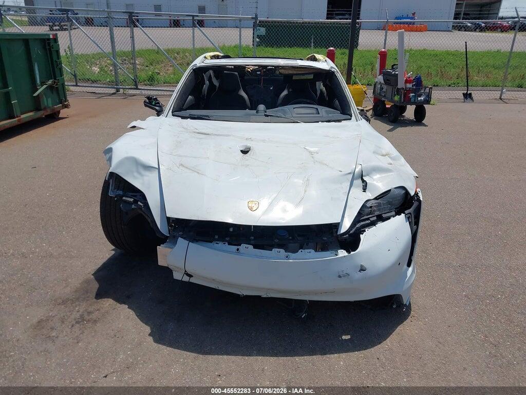 WP0AA2Y19RSA11304 2024 PORSCHE TAYCAN photo no. 12