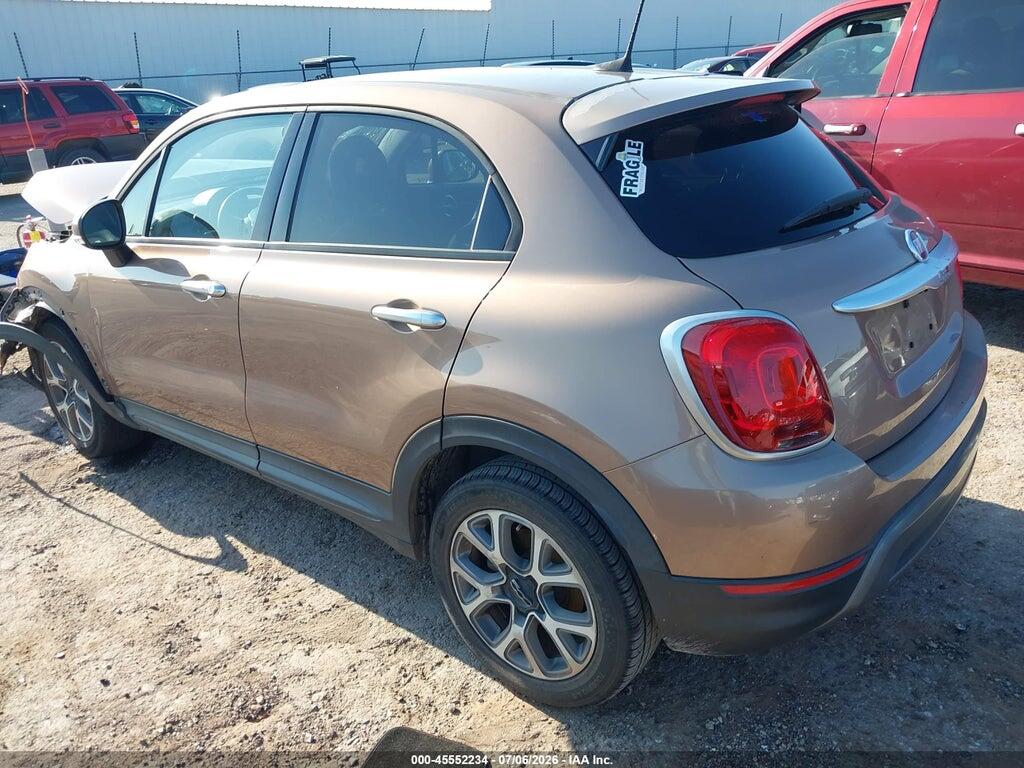 ZFBCFXCB9JP643430 2018 FIAT 500X photo no. 3
