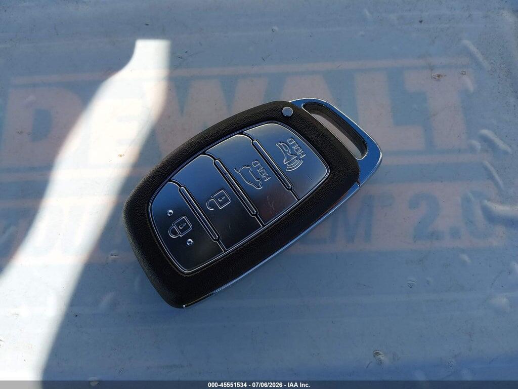 KM8J3CA20JU744328 2018 HYUNDAI TUCSON photo no. 11