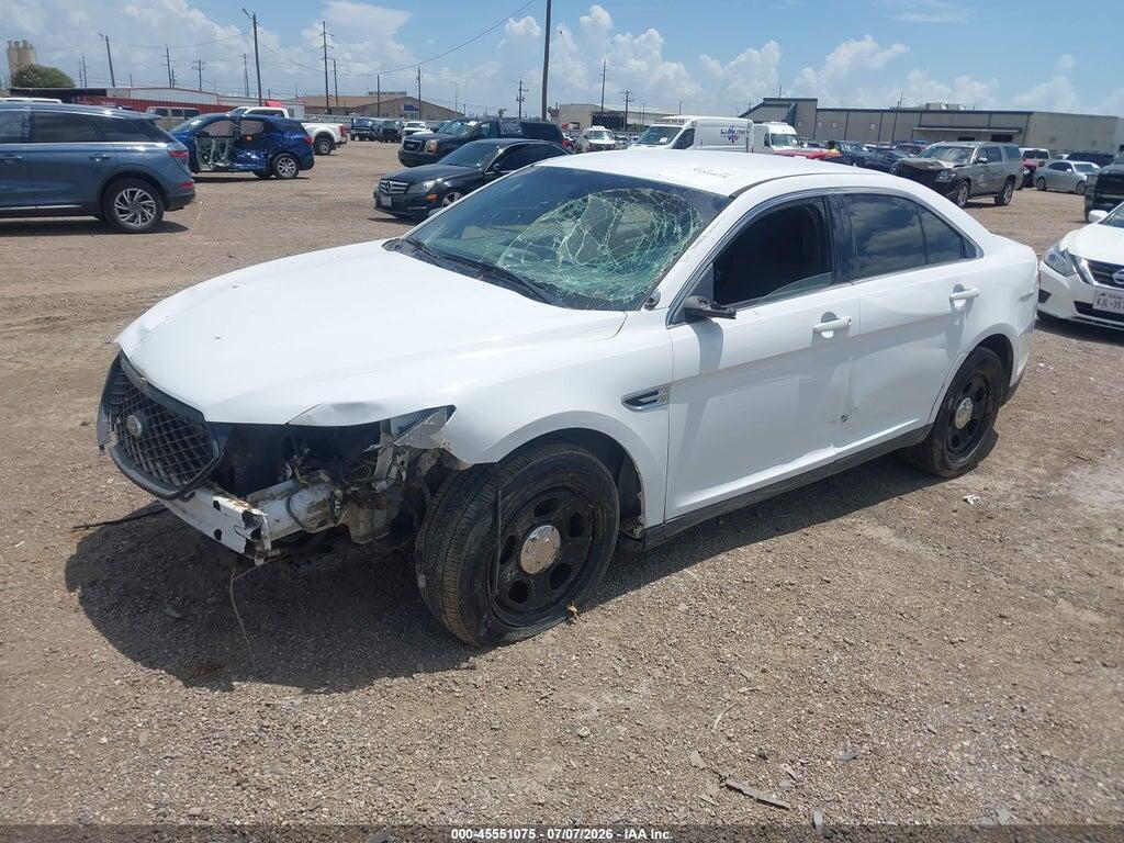 1FAHP2L83JG143423 2018 FORD POLICE INTERCEPTOR photo no. 2