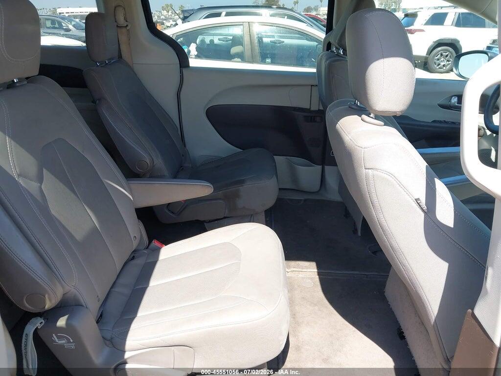 2C4RC1DG3HR756693 2017 CHRYSLER PACIFICA photo no. 8