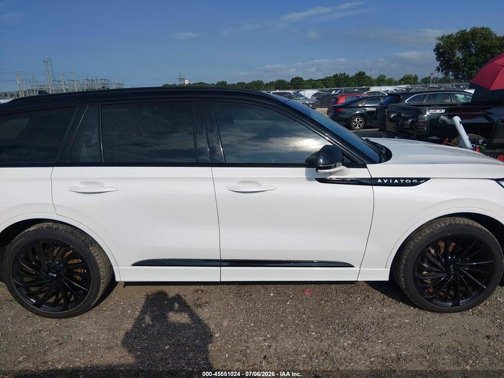 5LM5J9XCXRGL01928 2024 LINCOLN AVIATOR photo no. 12
