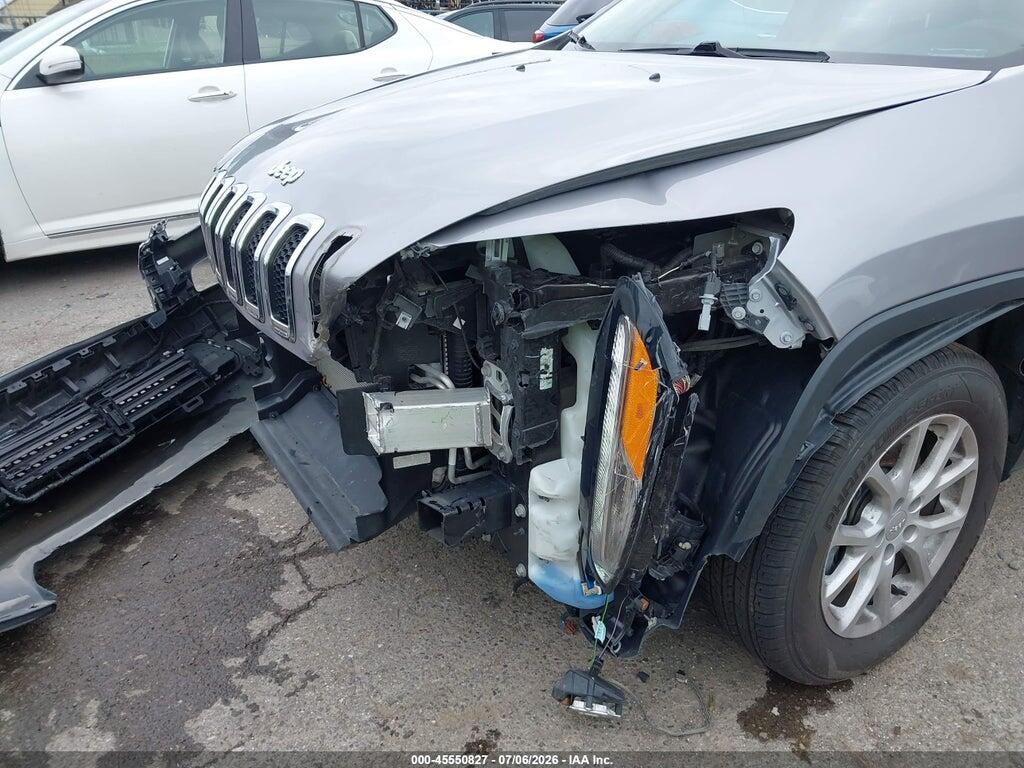 1C4PJMCB0JD559672 2018 JEEP CHEROKEE photo no. 6