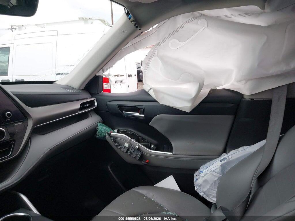 5TDKDRBHXPS007825 2023 TOYOTA HIGHLANDER photo no. 5