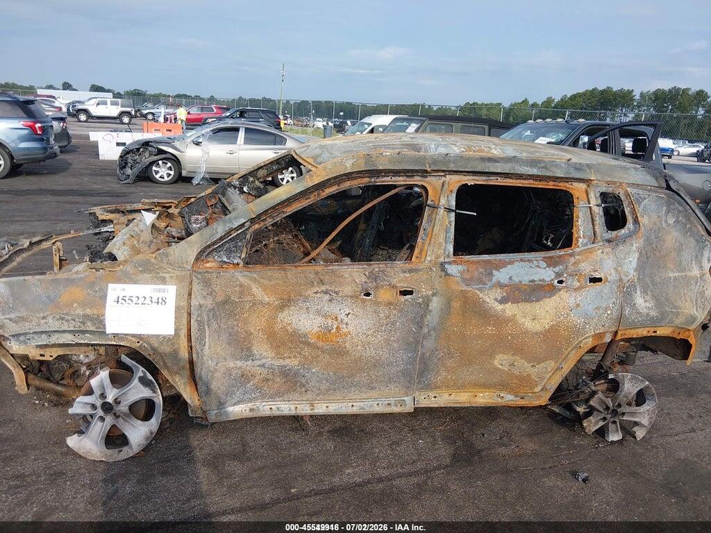 3C4NJDBB9MT506508 2021 JEEP COMPASS photo no. 6