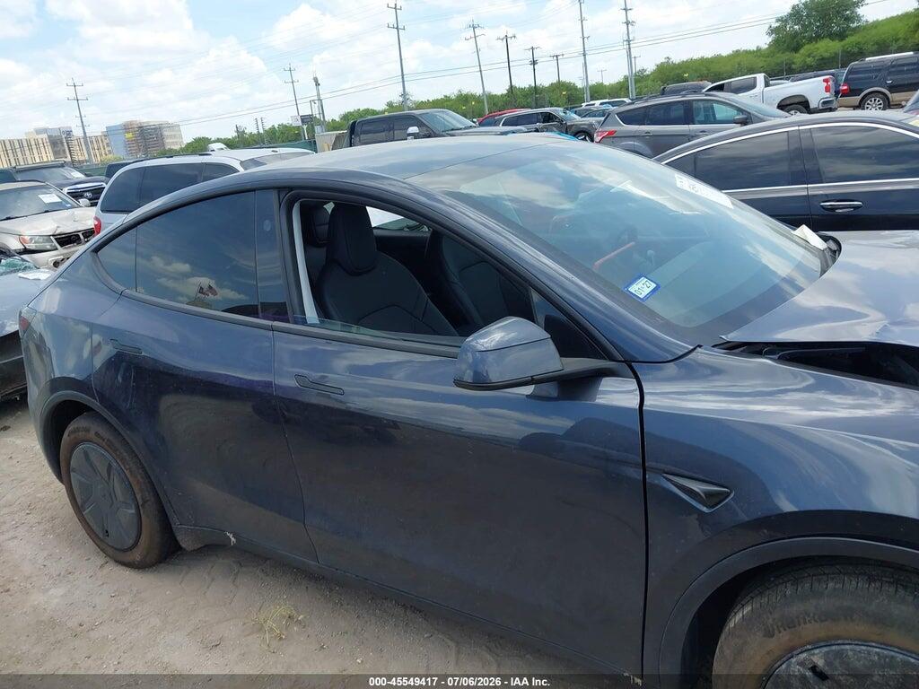 7SAYGDED9TA587032 2026 TESLA MODEL Y photo no. 12
