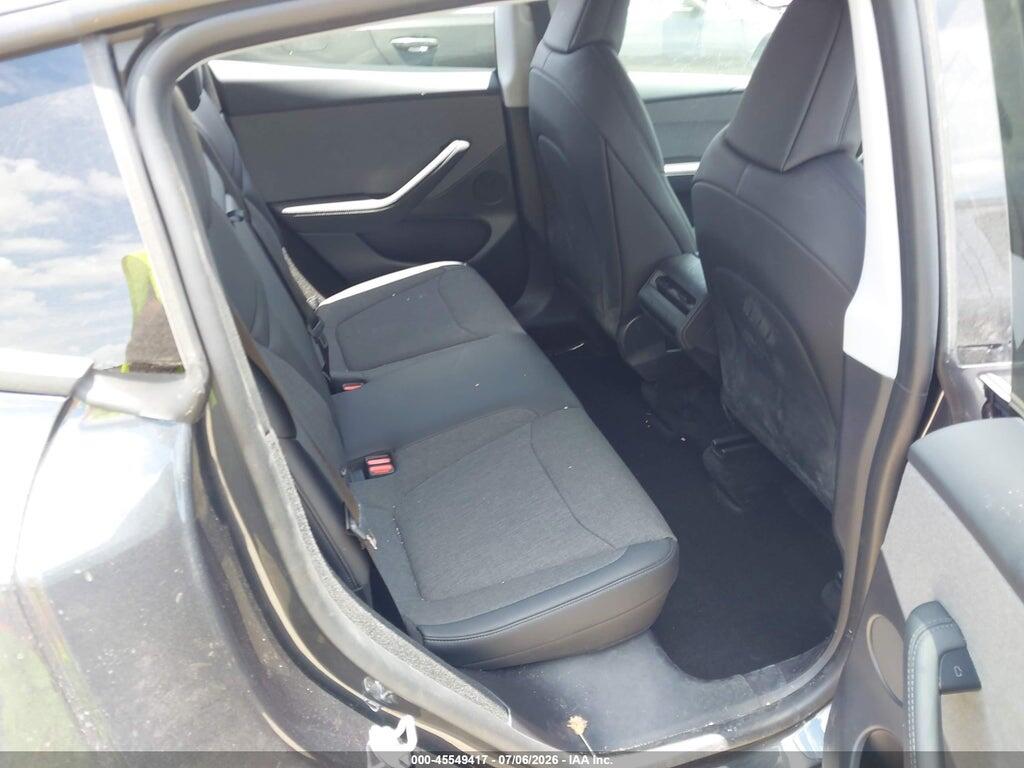 7SAYGDED9TA587032 2026 TESLA MODEL Y photo no. 8