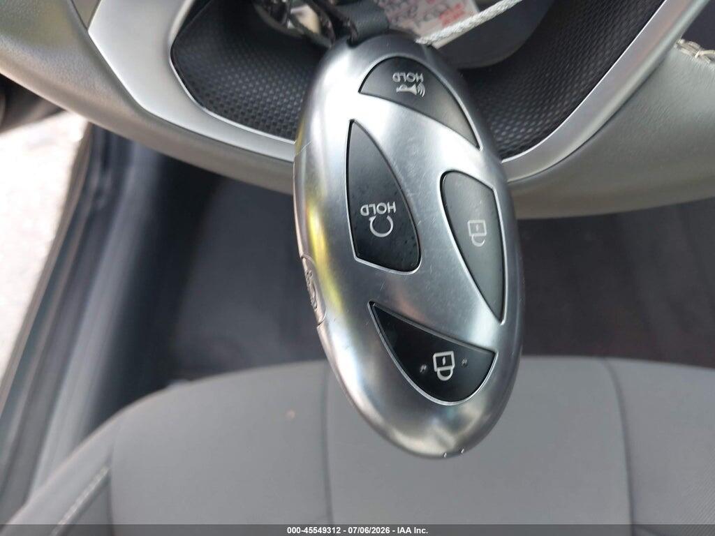 KMHLM4DG0SU056818 2025 HYUNDAI ELANTRA photo no. 11