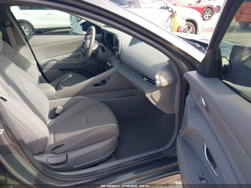 KMHLM4DG0SU056818 2025 HYUNDAI ELANTRA photo no. 5