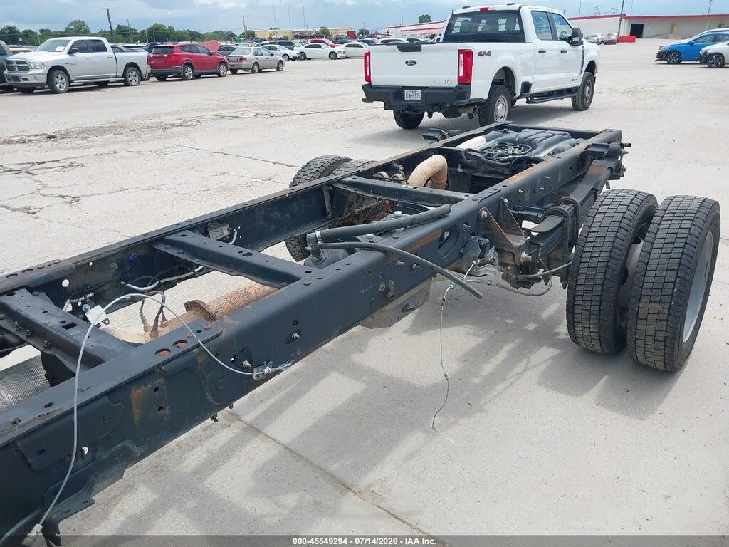 1FDUF5HT4KEC11697 2019 FORD F-550 CHASSIS photo no. 6