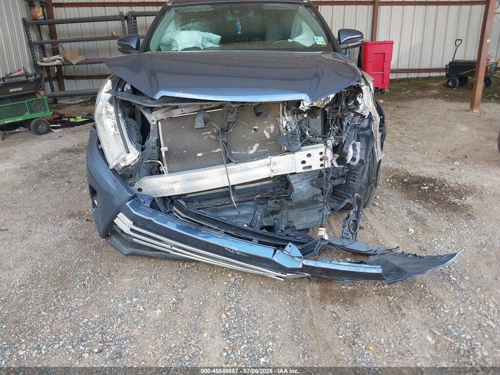 5TDKZRFH9JS277034 2018 TOYOTA HIGHLANDER photo no. 11