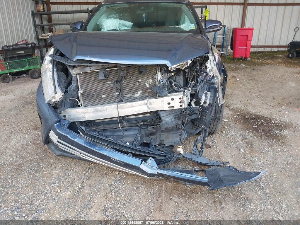 5TDKZRFH9JS277034 2018 TOYOTA HIGHLANDER photo no. 6