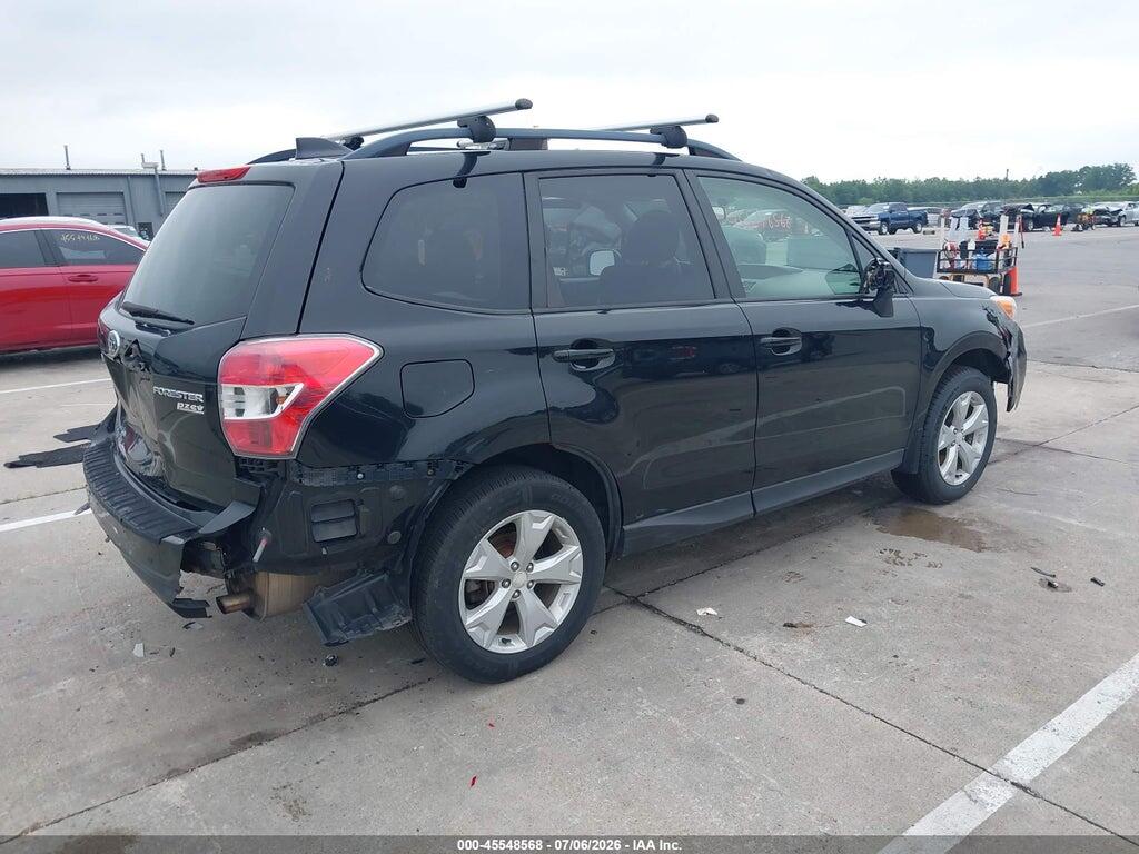 JF2SJADC3GH435673 2016 SUBARU FORESTER photo no. 4