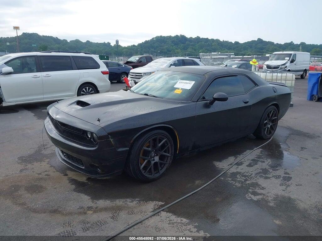 2C3CDZBT7HH609174 2017 DODGE CHALLENGER photo no. 2