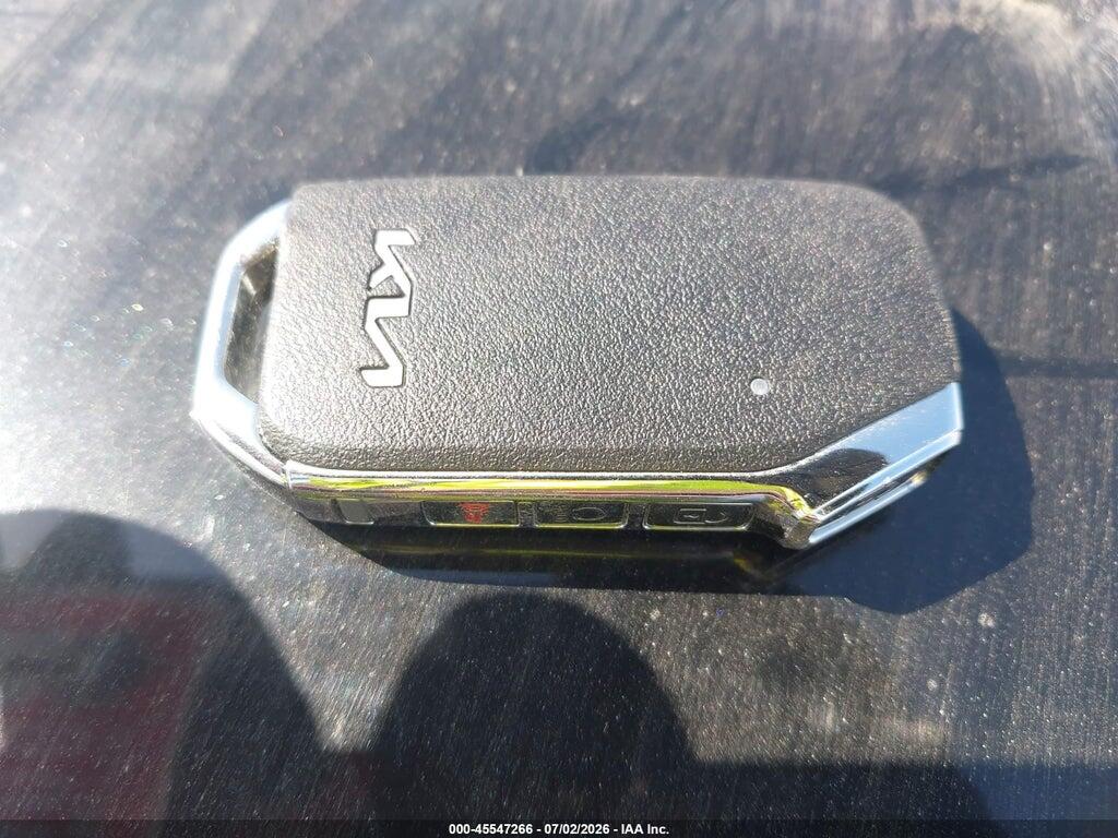 KNDCR3LE9P5035158 2023 KIA NIRO photo no. 11