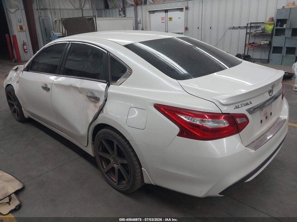 1N4AL3AP1GC208329 2016 NISSAN ALTIMA photo no. 3