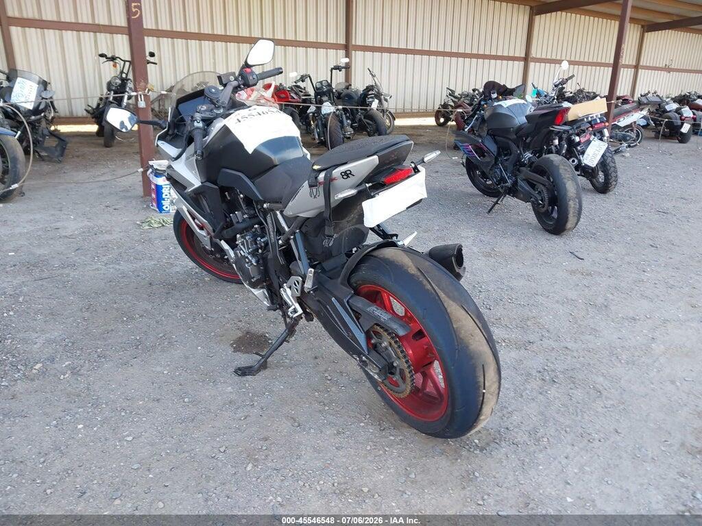 JS1EM13B6R7100521 2024 SUZUKI GSX800 photo no. 3