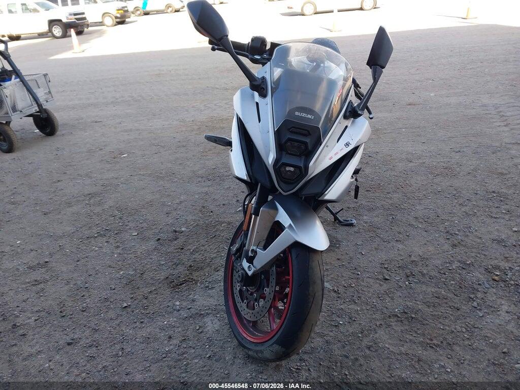 JS1EM13B6R7100521 2024 SUZUKI GSX800 photo no. 5
