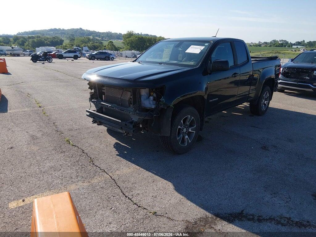 1GCHTDEA6H1260931 2017 CHEVROLET COLORADO photo no. 2