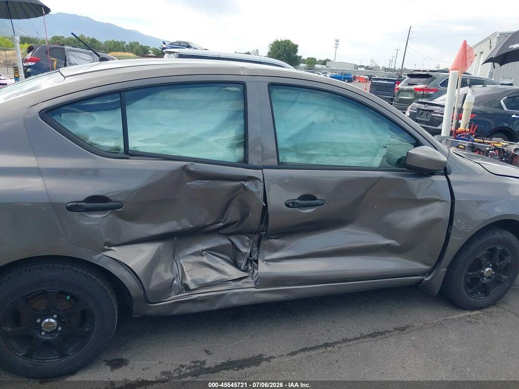 3N1CN7AP6HL858741 2017 NISSAN VERSA photo no. 6